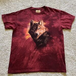 Vintage The Mountain Leather Tag Graphic Wolf T-shirt Red Tie Dye Size Medium